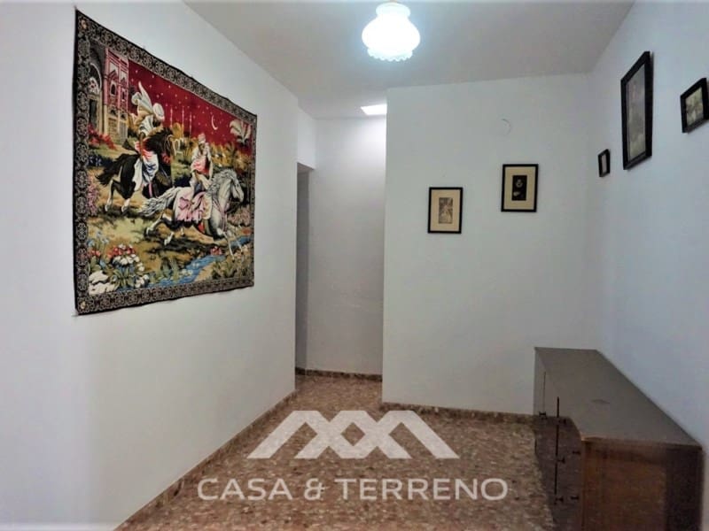 14 soveværelse Semi-Rækkehus til salg i Periana - € 279.000 (Ref: 6214943)