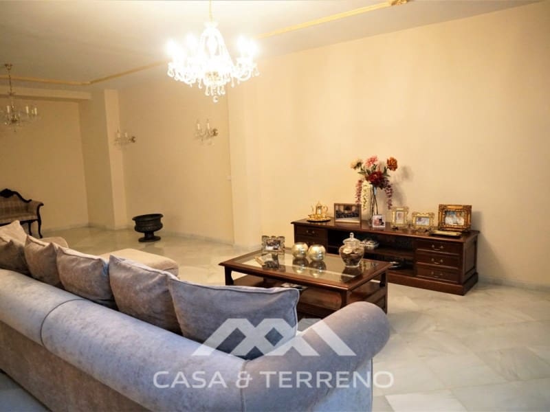 5 chambre Villa/Maison à vendre à Velez-Malaga - 446 000 € (Ref: 6610985)