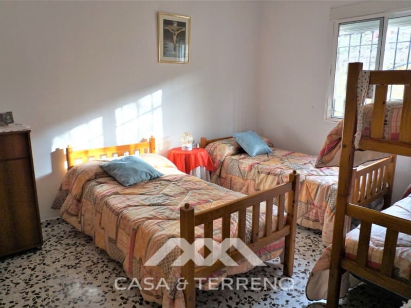 3 soveværelse Finca/Landehus til salg i Alcaucin - € 375.000 (Ref: 6622635)