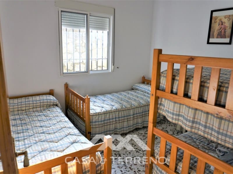 3 soveværelse Finca/Landehus til salg i Alcaucin - € 375.000 (Ref: 6622635)