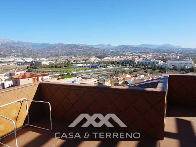 3 slaapkamer Villa te koop in Torre del Mar met zwembad garage - € 796.000 (Ref: 6627950)