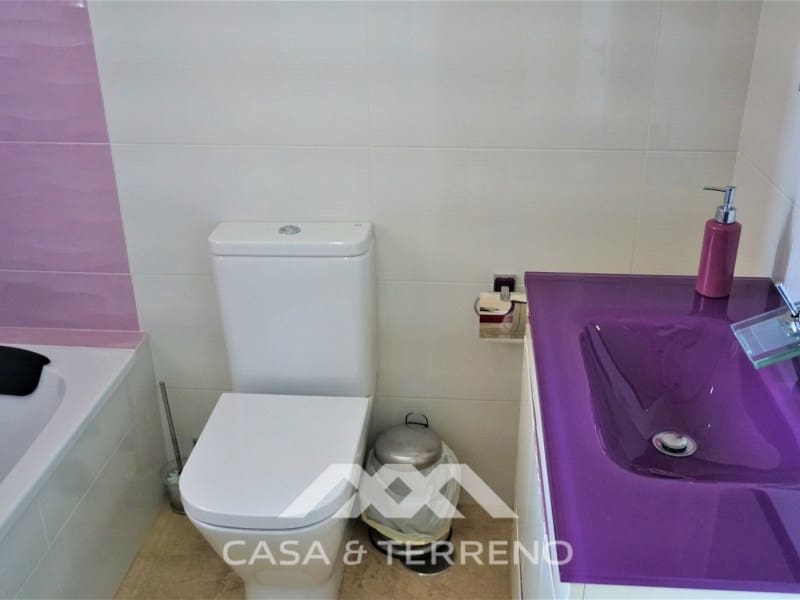 3 slaapkamer Villa te koop in Torre del Mar met zwembad garage - € 796.000 (Ref: 6627950)