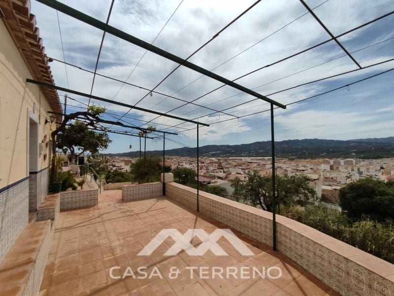 4 quarto Moradia para venda em Velez-Malaga - 395 000 € (Ref: 6789955)