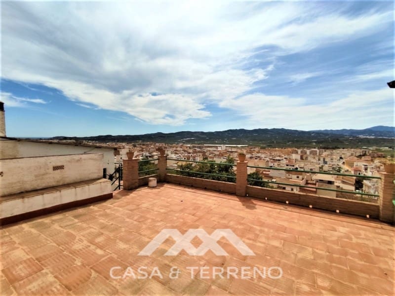 4 quarto Moradia para venda em Velez-Malaga - 395 000 € (Ref: 6789955)