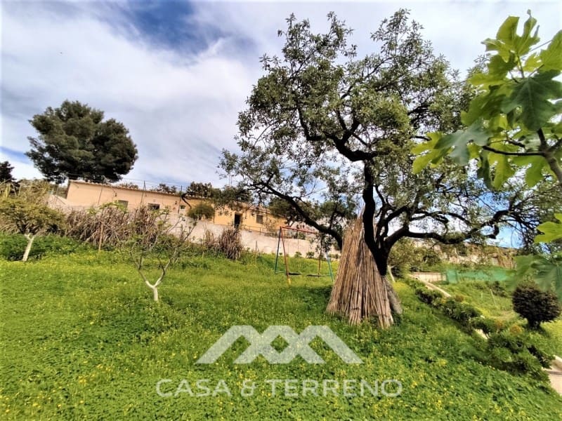 4 quarto Moradia para venda em Velez-Malaga - 395 000 € (Ref: 6789955)