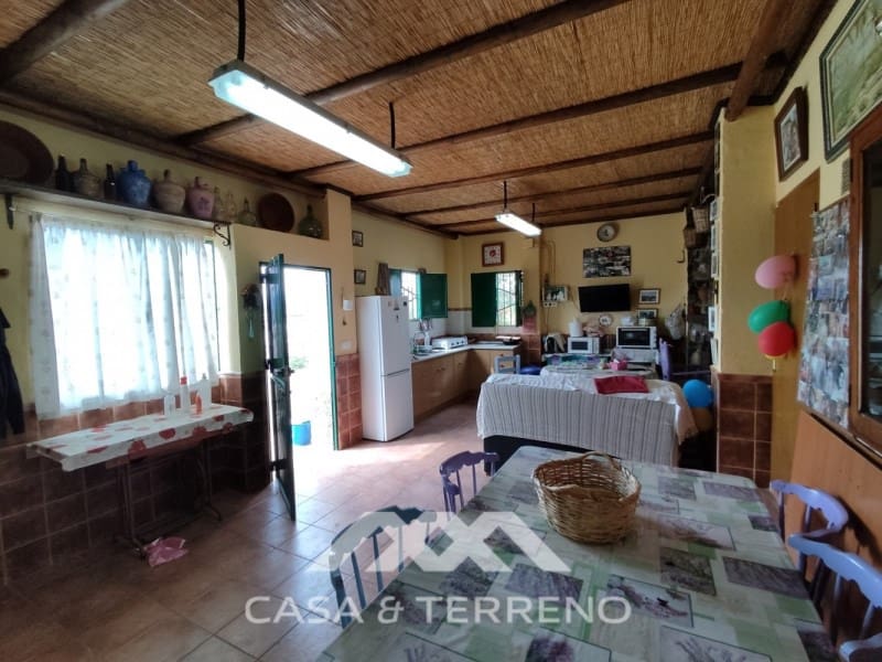4 quarto Moradia para venda em Velez-Malaga - 395 000 € (Ref: 6789955)