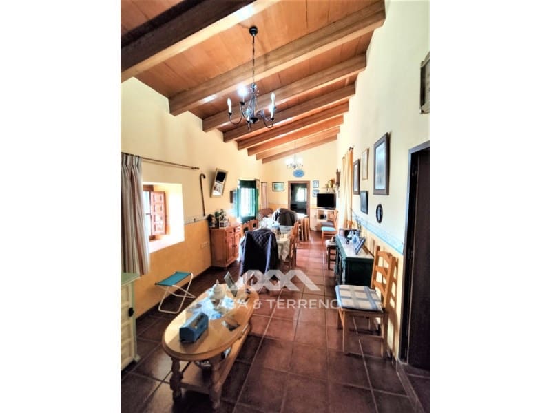 4 quarto Moradia para venda em Velez-Malaga - 395 000 € (Ref: 6789955)