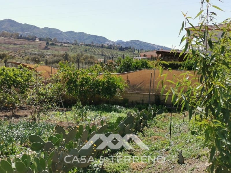 6 sovrum Villa till salu i Alcaucin med garage - 260 000 € (Ref: 6817969)