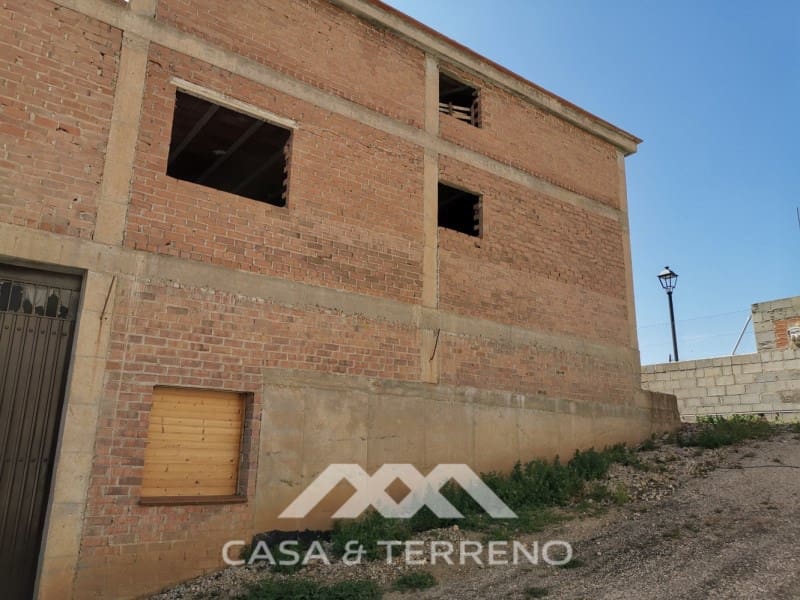 6 sovrum Villa till salu i Alcaucin med garage - 260 000 € (Ref: 6817969)