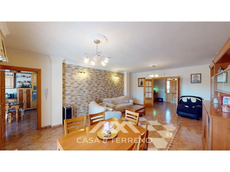 6 sypialnia Willa na sprzedaż w Alcaucin z basenem garażem - 674 500 € (Ref: 6817970)