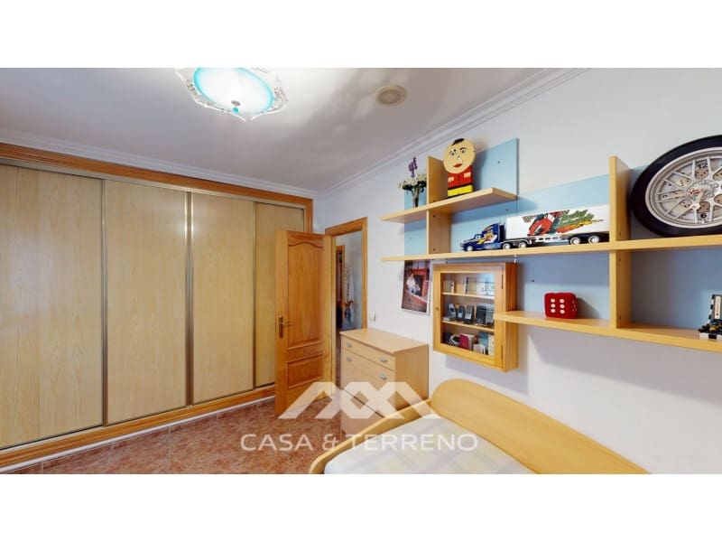 6 sypialnia Willa na sprzedaż w Alcaucin z basenem garażem - 674 500 € (Ref: 6817970)