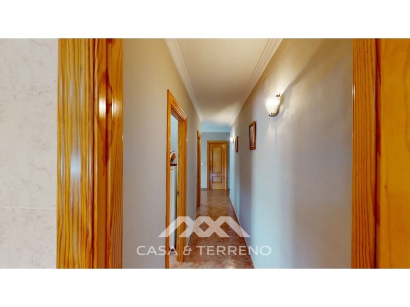 6 sypialnia Willa na sprzedaż w Alcaucin z basenem garażem - 674 500 € (Ref: 6817970)