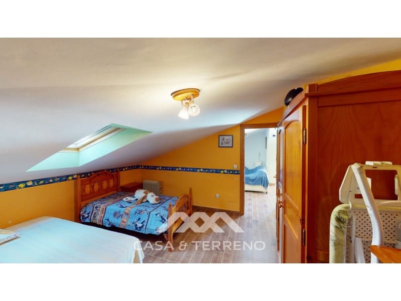 6 sypialnia Willa na sprzedaż w Alcaucin z basenem garażem - 674 500 € (Ref: 6817970)