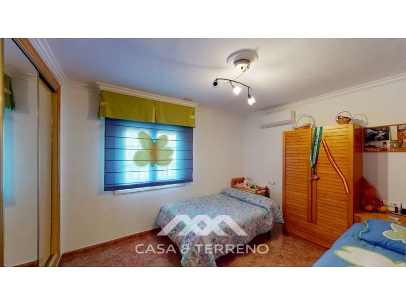 6 sypialnia Willa na sprzedaż w Alcaucin z basenem garażem - 674 500 € (Ref: 6817970)