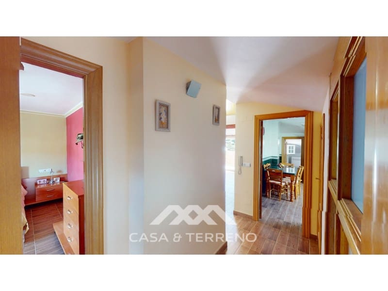 6 sypialnia Willa na sprzedaż w Alcaucin z basenem garażem - 674 500 € (Ref: 6817970)