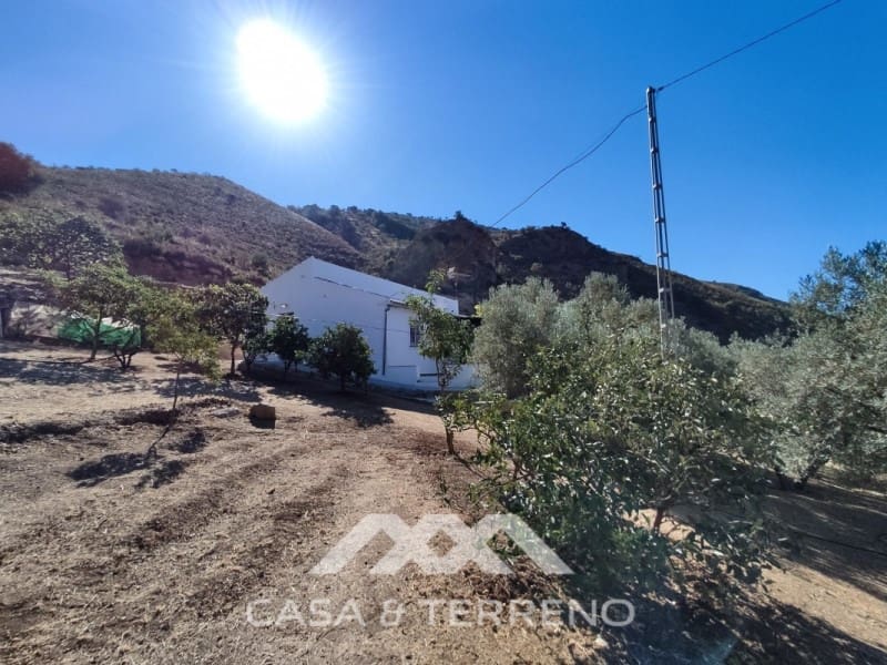 4 soveværelse Finca/Landehus til salg i Alcaucin - € 245.000 (Ref: 6983847)