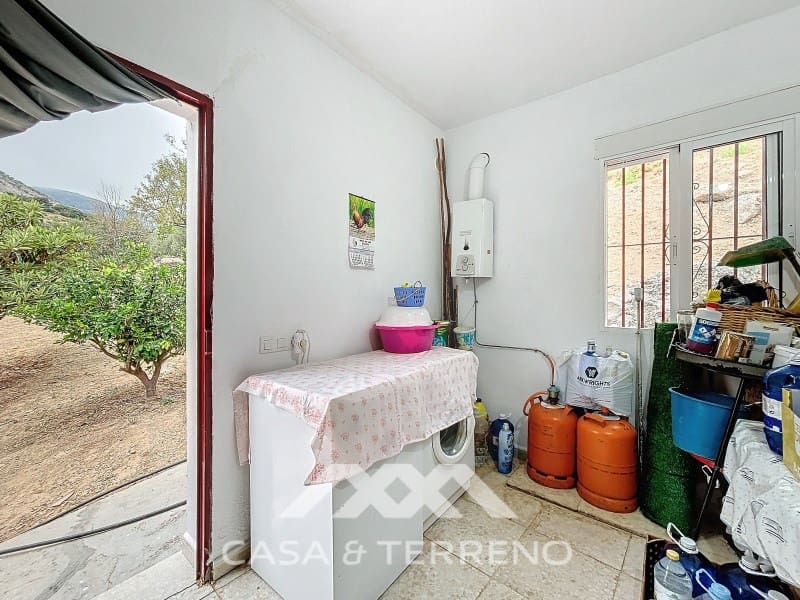 4 soveværelse Finca/Landehus til salg i Alcaucin - € 245.000 (Ref: 6983847)