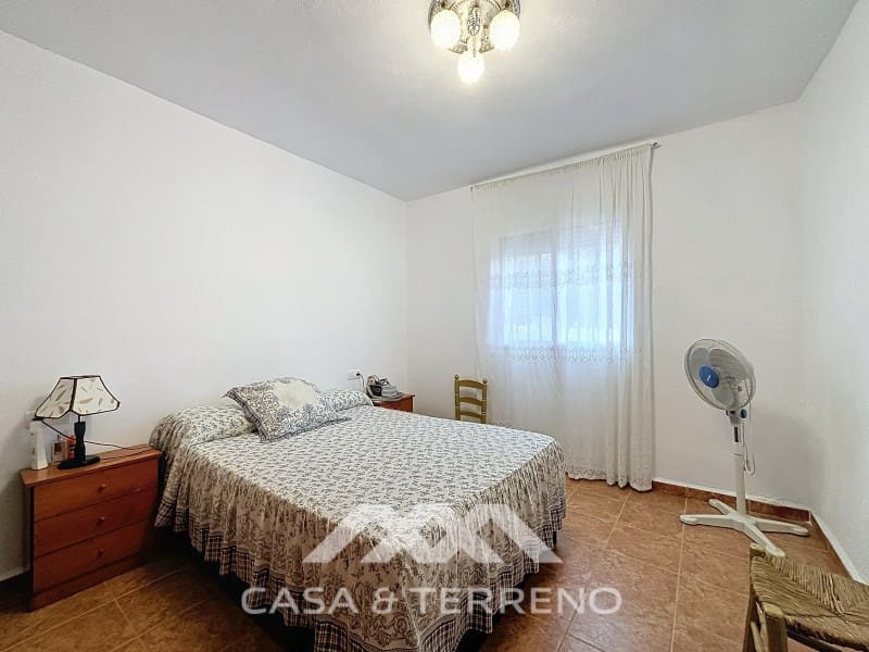 4 soveværelse Finca/Landehus til salg i Alcaucin - € 245.000 (Ref: 6983847)