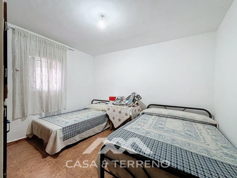 4 soveværelse Finca/Landehus til salg i Alcaucin - € 245.000 (Ref: 6983847)