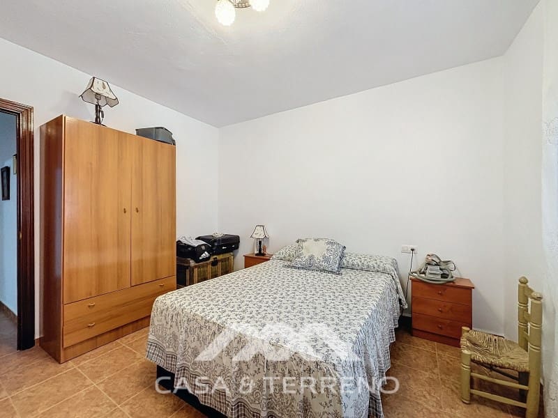 4 soveværelse Finca/Landehus til salg i Alcaucin - € 245.000 (Ref: 6983847)