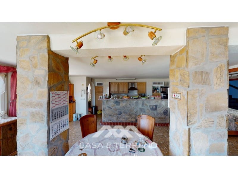 3 makuuhuone Huvila myytävänä paikassa Torrox-Costa mukana uima-altaan - 548 000 € (Ref: 7033774)