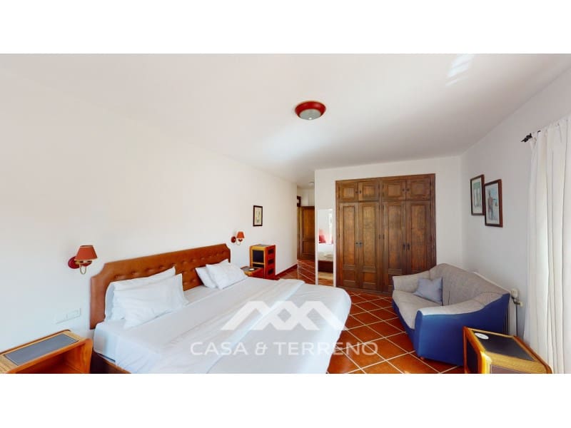 7 soverom Villa til salgs i Macharaviaya med svømmebasseng - € 995 000 (Ref: 7057123)