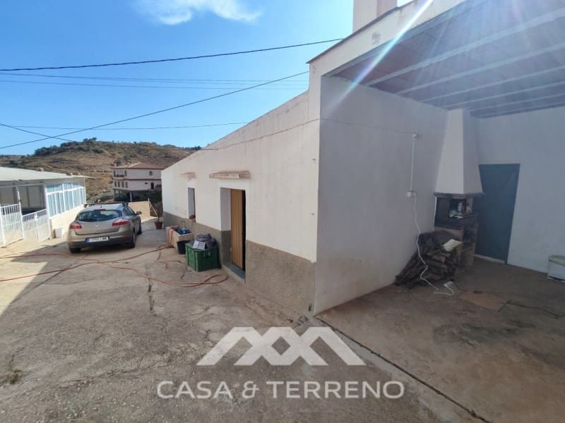 6 soveværelse Villa til salg i Vinuela med swimmingpool - € 349.000 (Ref: 7117339)