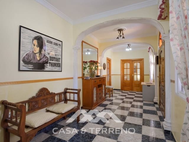 6 soveværelse Villa til salg i Viñuela med swimmingpool - € 349.000 (Ref: 7117339)