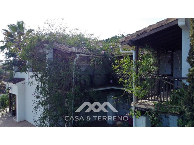 7 soveværelse Villa til salg i Torrox med swimmingpool - € 880.000 (Ref: 7169982)