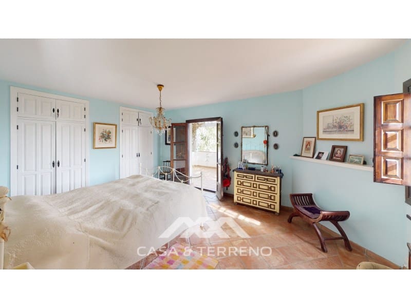 7 soveværelse Villa til salg i Torrox med swimmingpool - € 880.000 (Ref: 7169982)