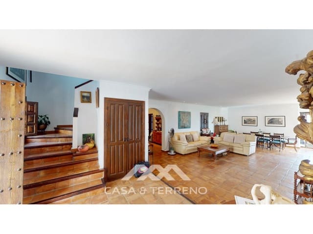 7 soveværelse Villa til salg i Torrox Pueblo, Torrox med swimmingpool - € 880.000 (Ref: 7169982)