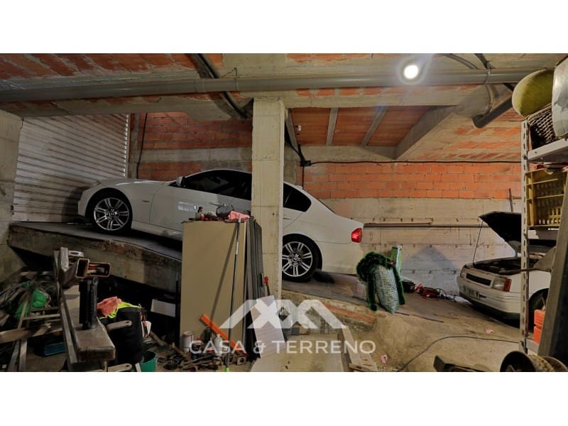 4 soverom Villa til salgs i Alfarnate med garasje - € 300 000 (Ref: 7283721)