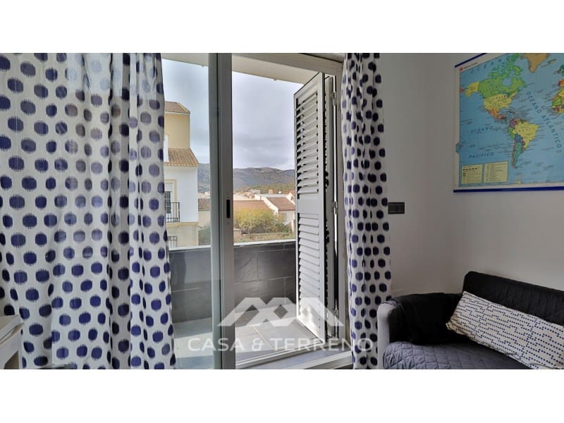 4 soverom Villa til salgs i Alfarnate med garasje - € 300 000 (Ref: 7283721)