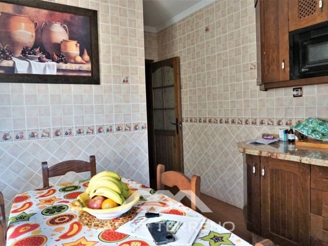 5 sovrum Villa till salu i Sayalonga med pool garage - 585 000 € (Ref: 7310776)