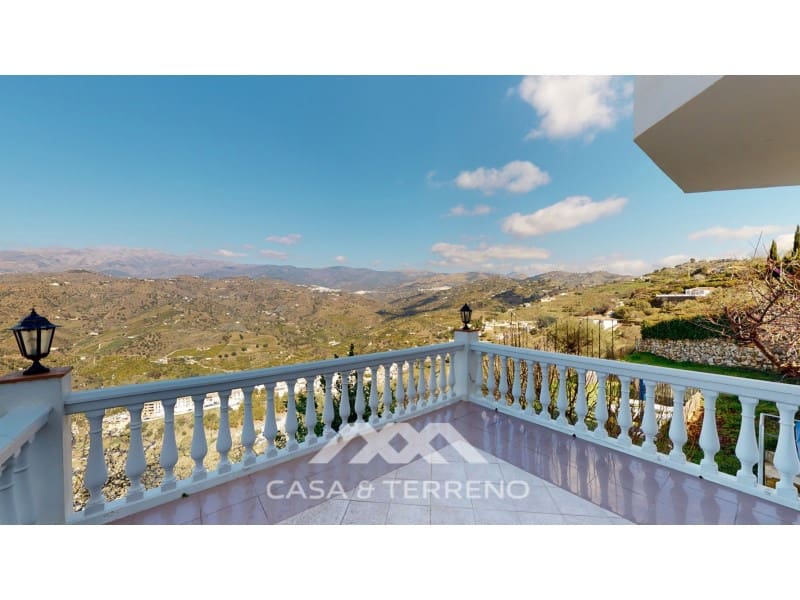 2 soverom Villa til salgs i Sayalonga - € 234 000 (Ref: 7339118)