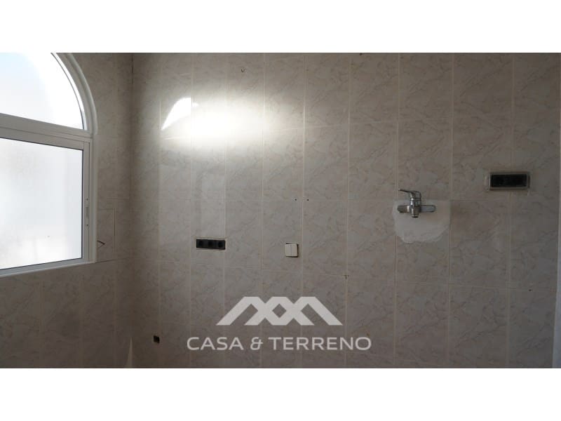 10 chambre Villa/Maison à vendre à Caleta de Velez avec garage - 585 000 € (Ref: 7379637)