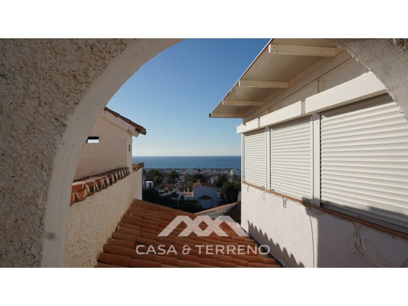 10 chambre Villa/Maison à vendre à Caleta de Velez avec garage - 585 000 € (Ref: 7379637)