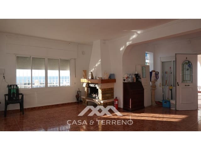 10 chambre Villa/Maison à vendre à Caleta de Vélez, Vélez-Málaga avec garage - 585 000 € (Ref: 7379637)