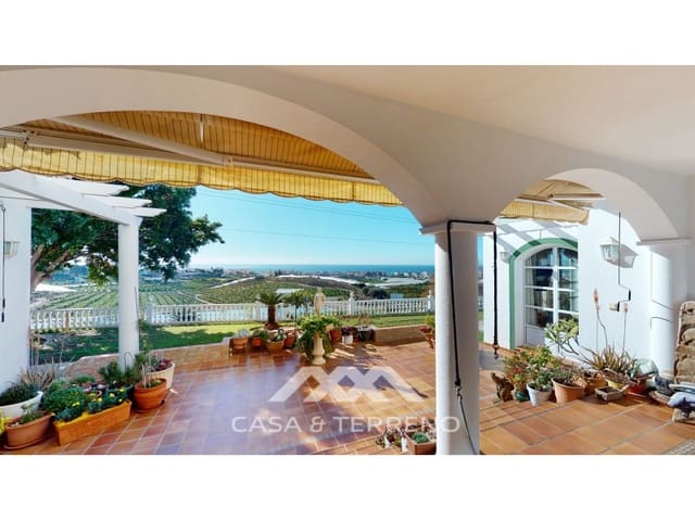 8 slaapkamer Villa te koop in Urbanización Santa Rosa, Torrox met zwembad - € 1.200.000 (Ref: 7387984)