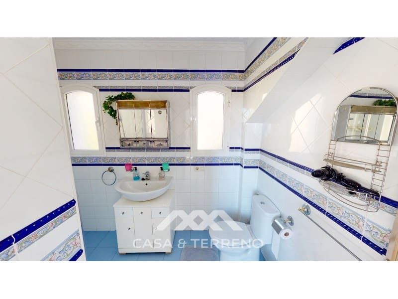 8 soveværelse Villa til salg i Torrox-Costa med swimmingpool - € 1.200.000 (Ref: 7387984)