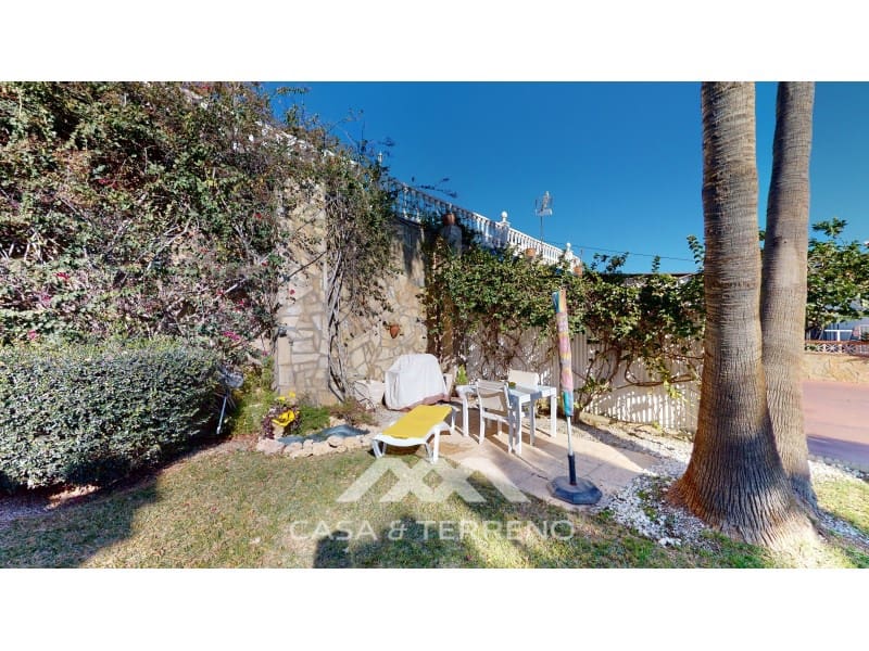 8 soveværelse Villa til salg i Torrox-Costa med swimmingpool - € 1.200.000 (Ref: 7387984)