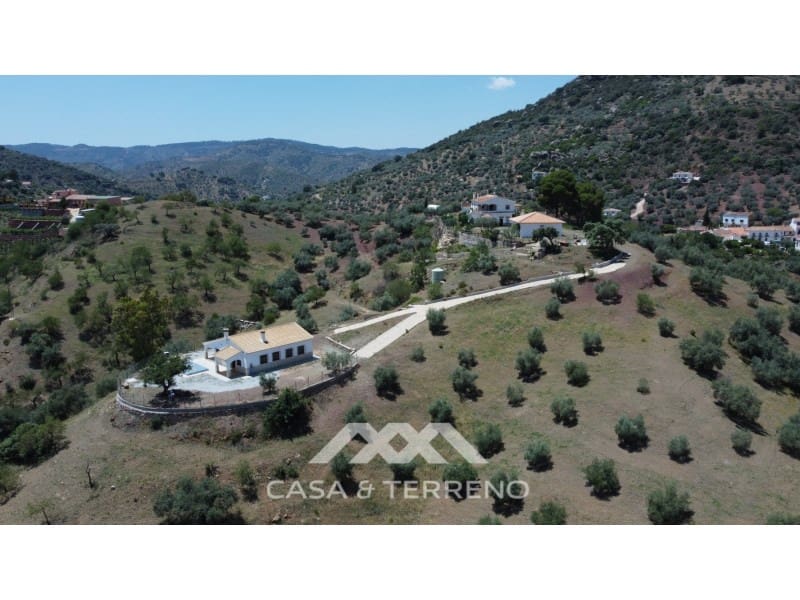 18 soveværelse Villa til salg i Comares med swimmingpool - € 850.000 (Ref: 7399109)