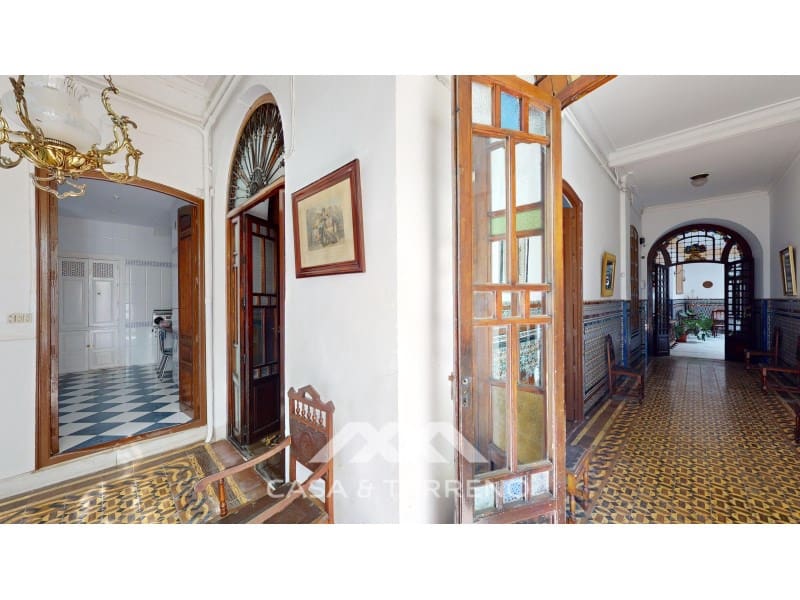 13 soveværelse Villa til salg i Rute med swimmingpool - € 750.000 (Ref: 7415701)