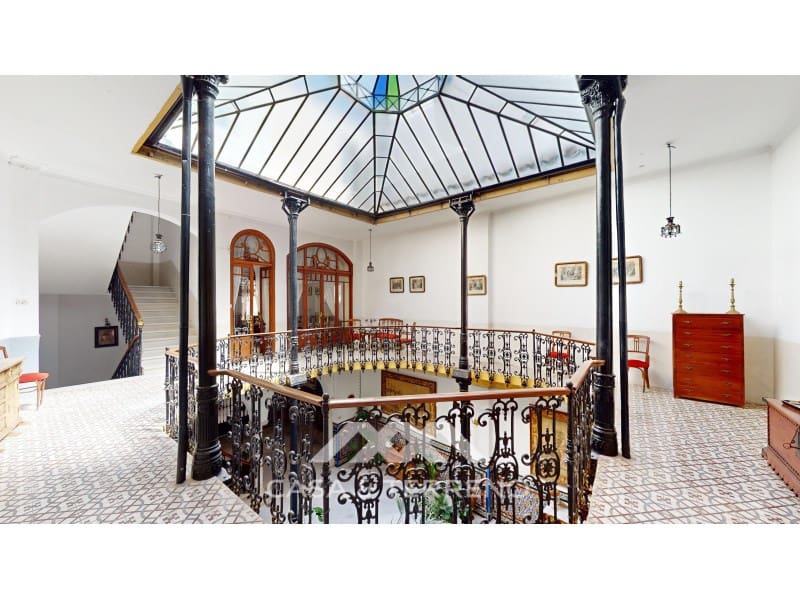 13 soveværelse Villa til salg i Rute med swimmingpool - € 750.000 (Ref: 7415701)