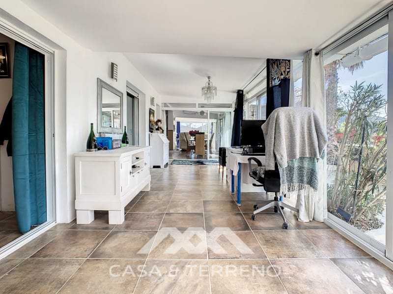 3 soveværelse Villa til salg i Arenas med swimmingpool - € 439.000 (Ref: 7438742)