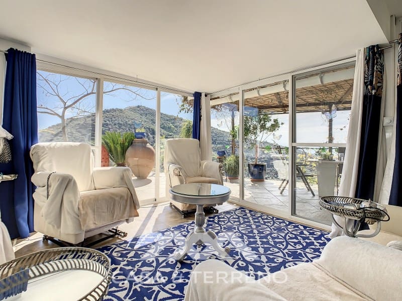 3 soveværelse Villa til salg i Arenas med swimmingpool - € 439.000 (Ref: 7438742)