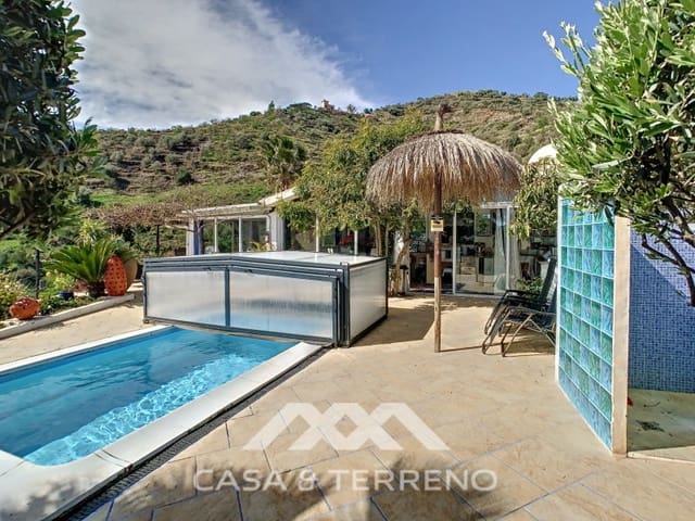 3 soverom Villa til salgs i Arenas med svømmebasseng - € 439 000 (Ref: 7438742)