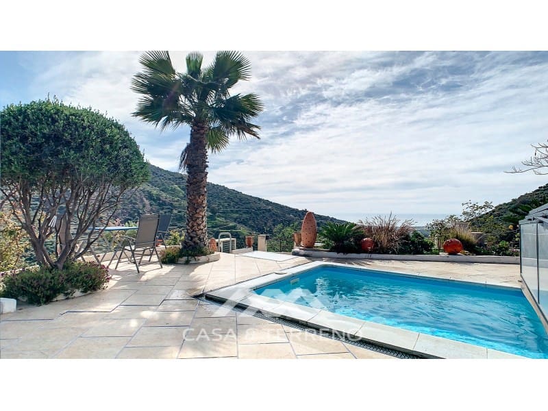 3 soveværelse Villa til salg i Arenas med swimmingpool - € 439.000 (Ref: 7438742)