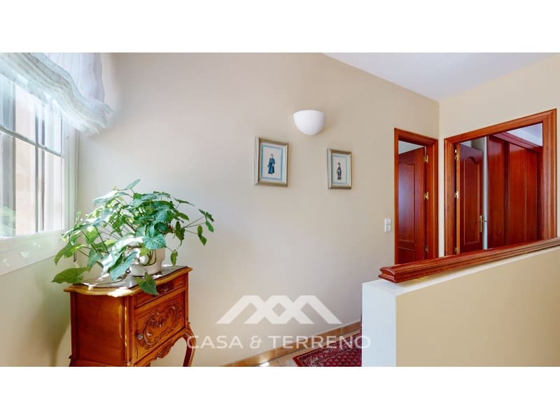 3 chambre Villa/Maison à vendre à Algarrobo avec piscine garage - 698 000 € (Ref: 7576010)