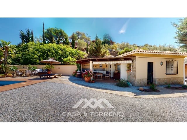 3 slaapkamer Villa te koop in Algarrobo met zwembad garage - € 698.000 (Ref: 7576010)